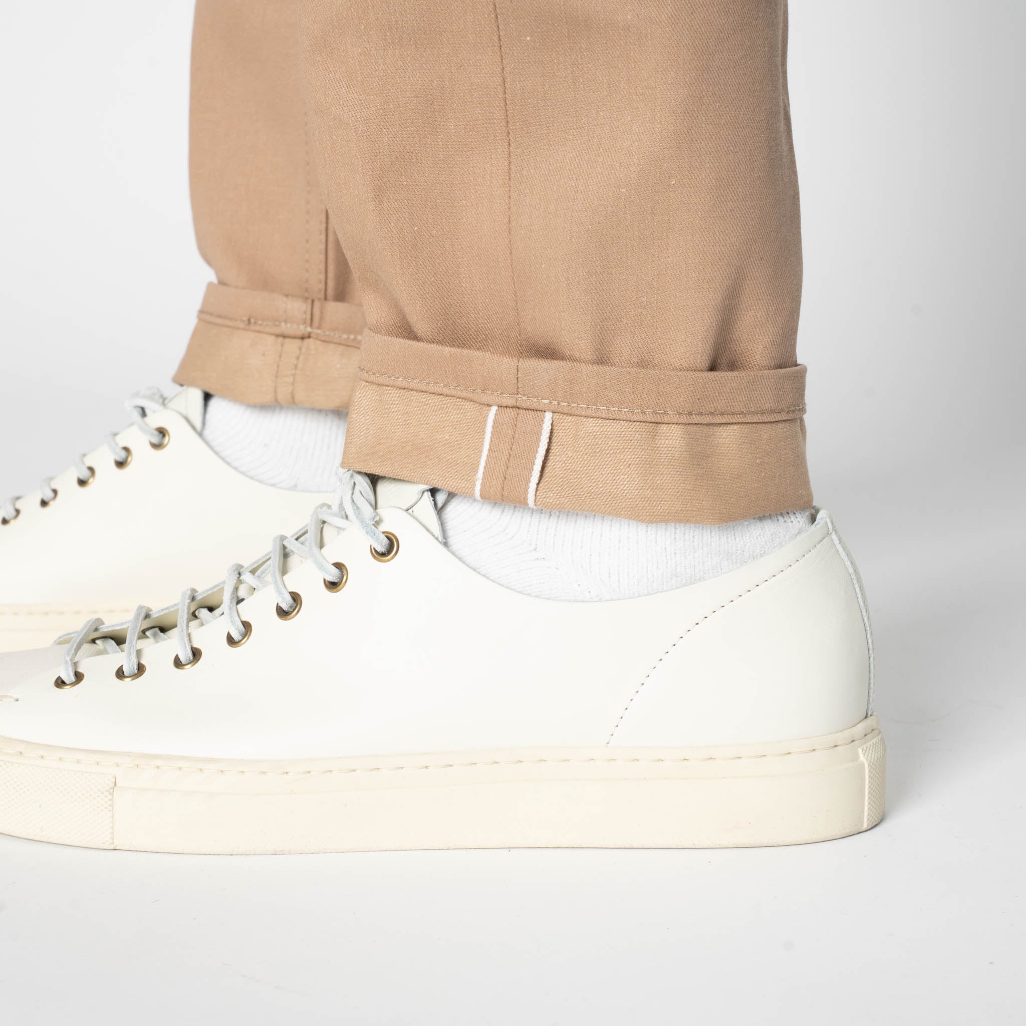 Easy Guy - Selvedge Slacks Beige by Naked & Famous Denim