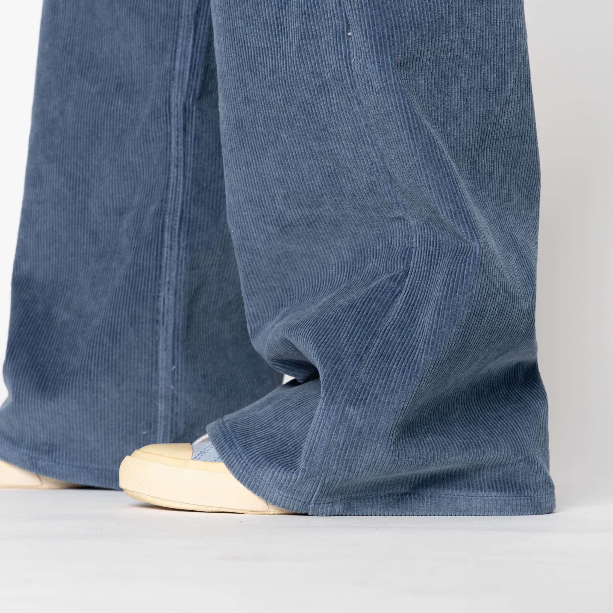 Wide Wild West - Organic Faded Corduroy - Indigo