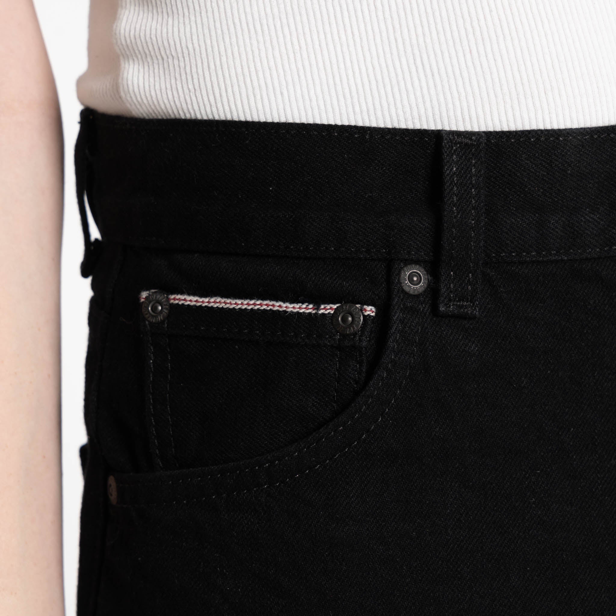 True Girl - Selvedge noir uni délavé