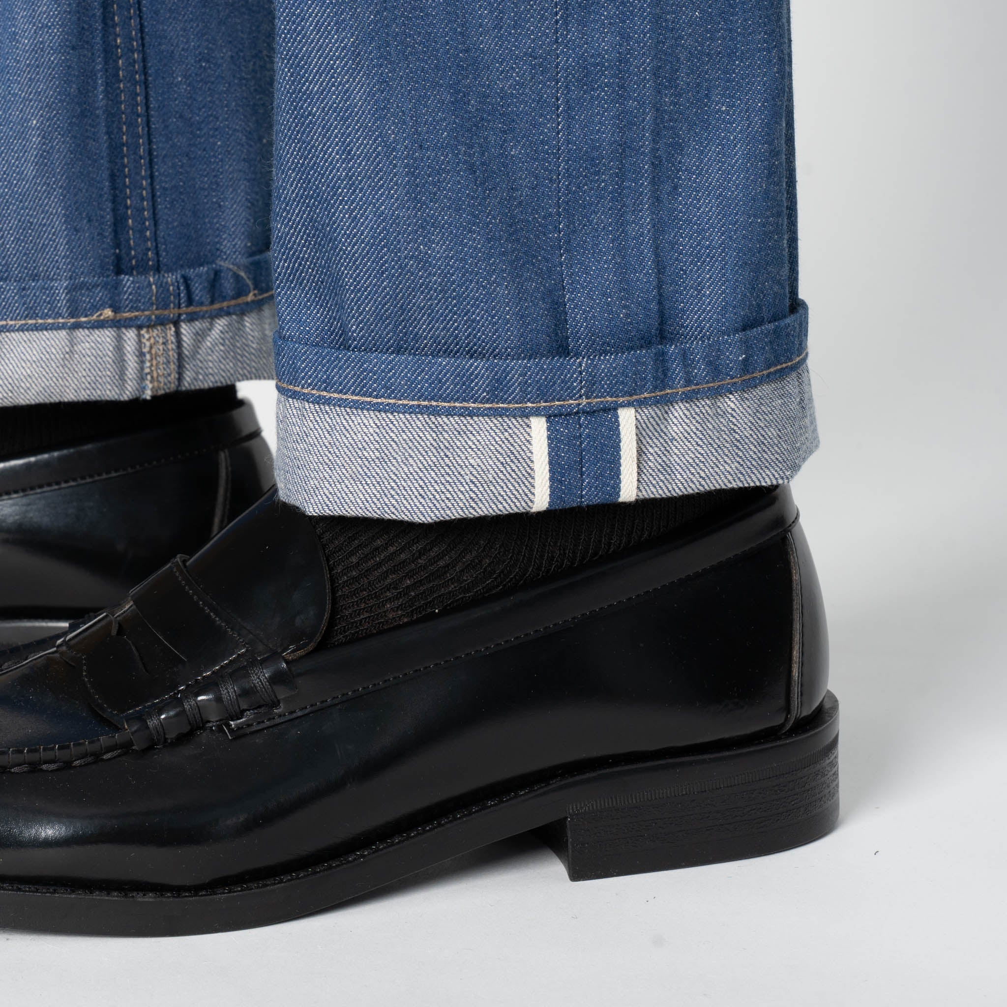 True Guy - The Cat’s Pyjamas Selvedge - Blue by Naked & Famous Denim