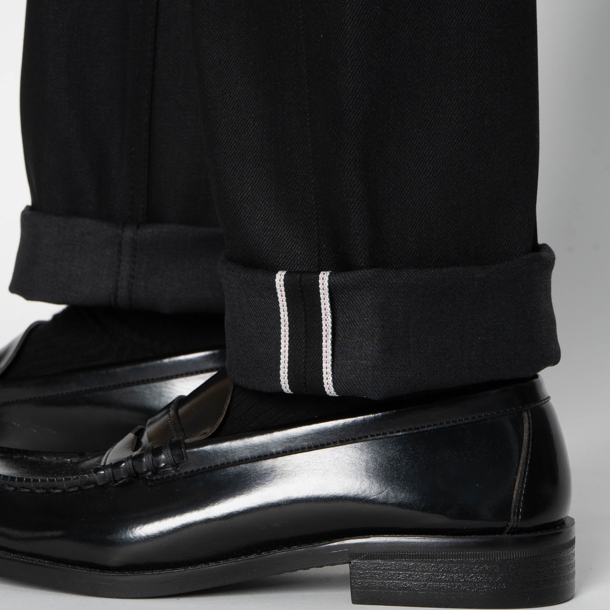 True Guy - Black Cobra Stretch Selvedge