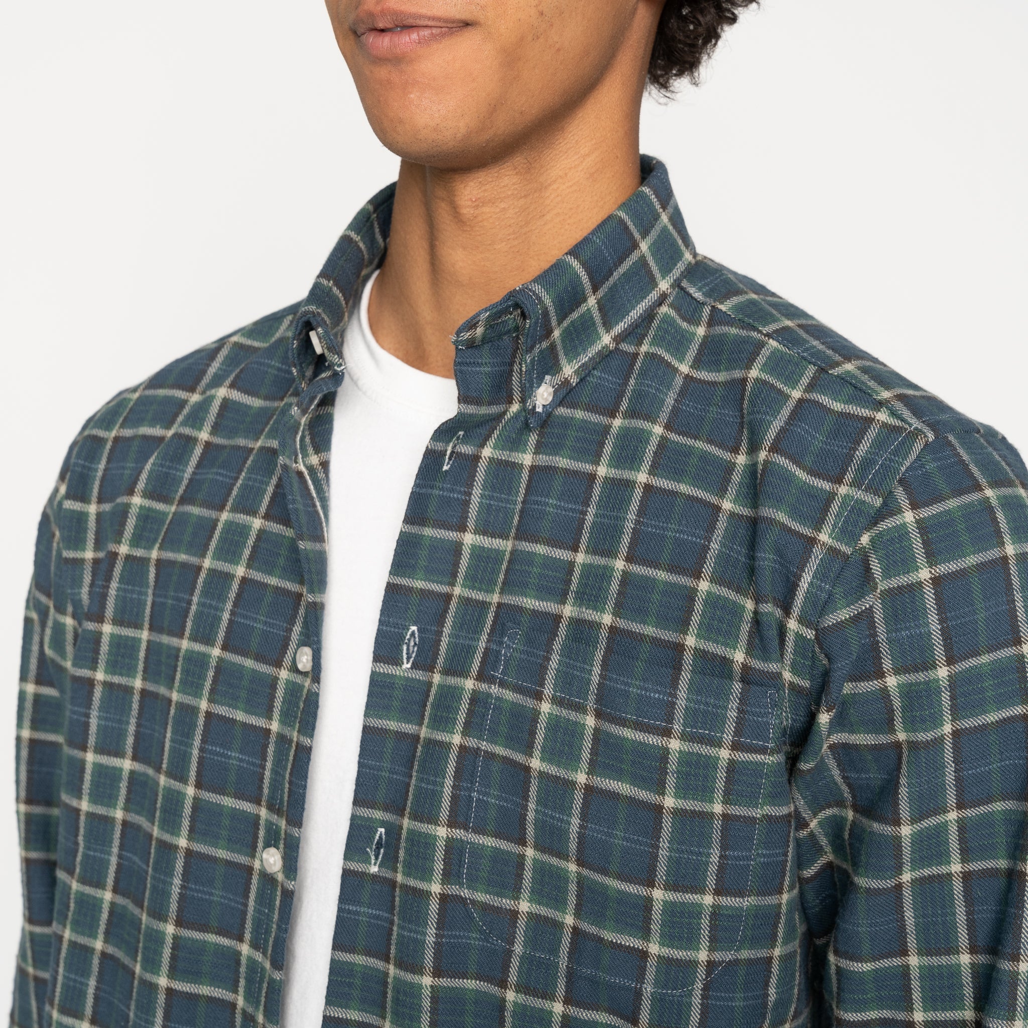 Easy Shirt - Big Slub Check Flannel - Navy + Green | Naked
