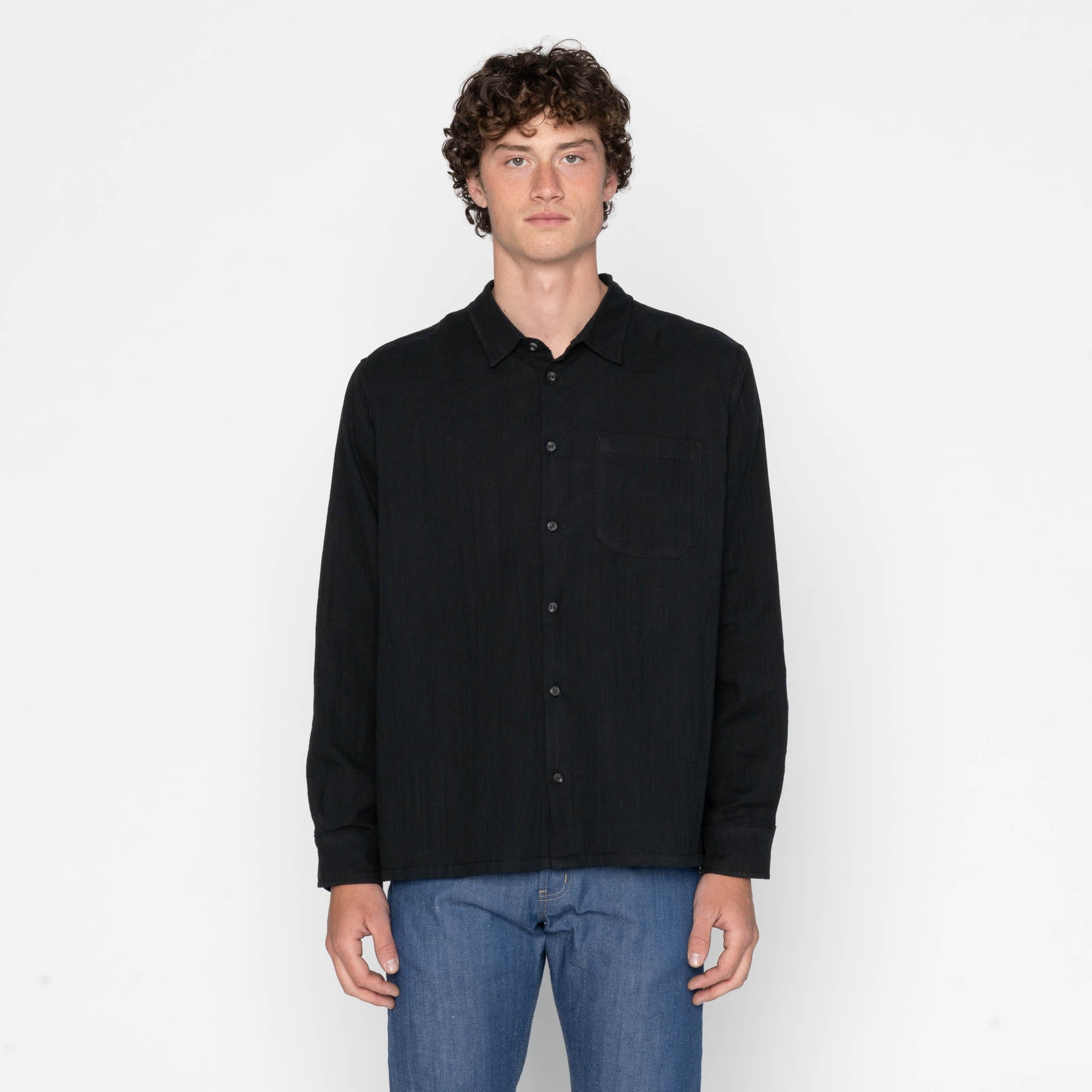 True Shirt - Double Weave Slub Gauze - Black | Naked & Famous Denim