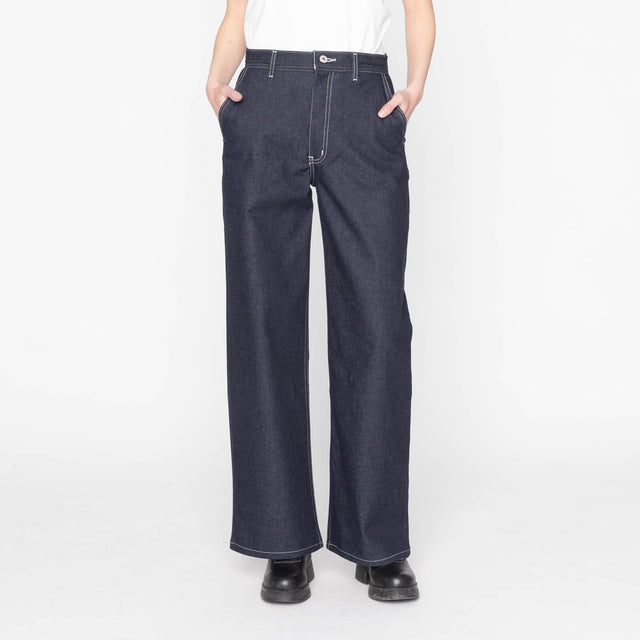 MAUDIE – front view